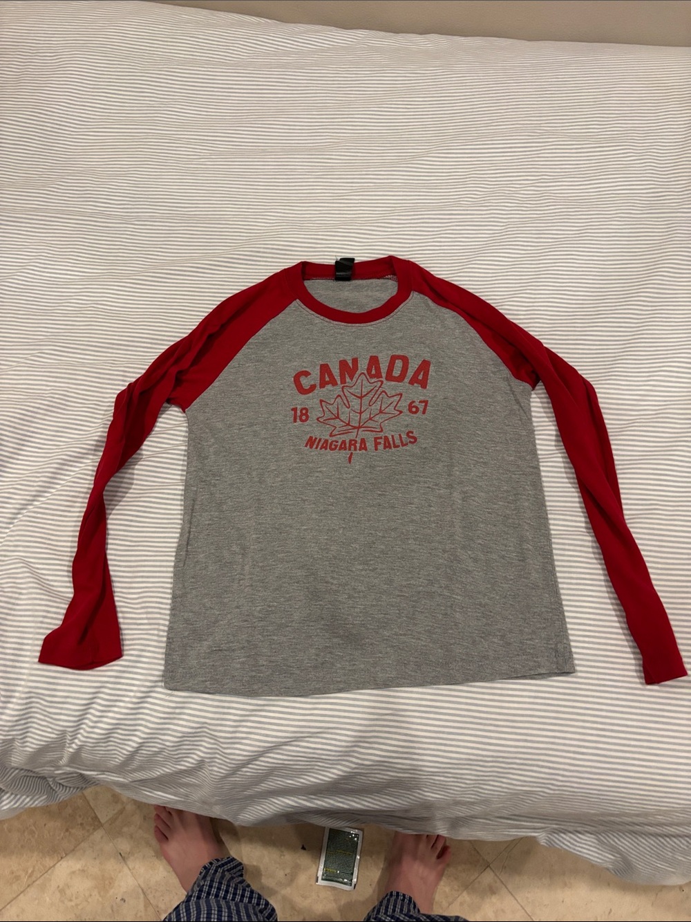 Canada Niagara Falls Long Sleeve Raglan Tee - Grey & Red